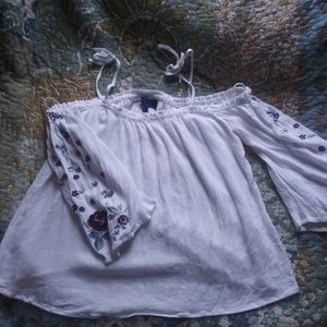 Floral Aeropostale Off-Shoulder Blouse